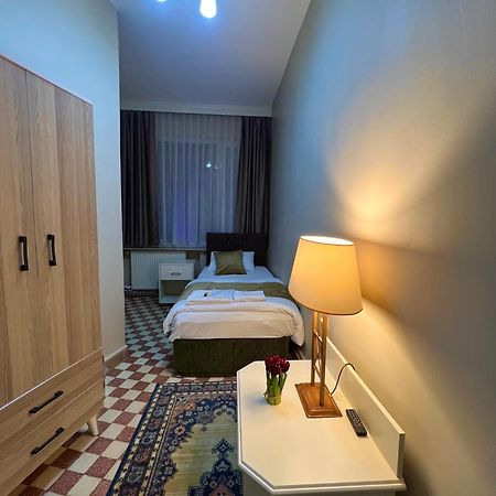 Findik Palas Otel Provincia di Provincia di Istanbul Esterno foto