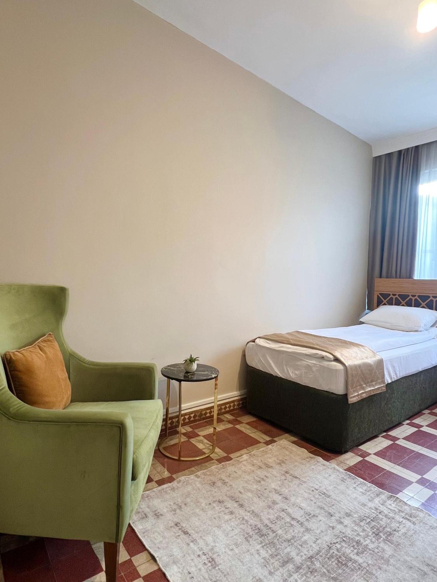 Findik Palas Otel Provincia di Provincia di Istanbul Esterno foto