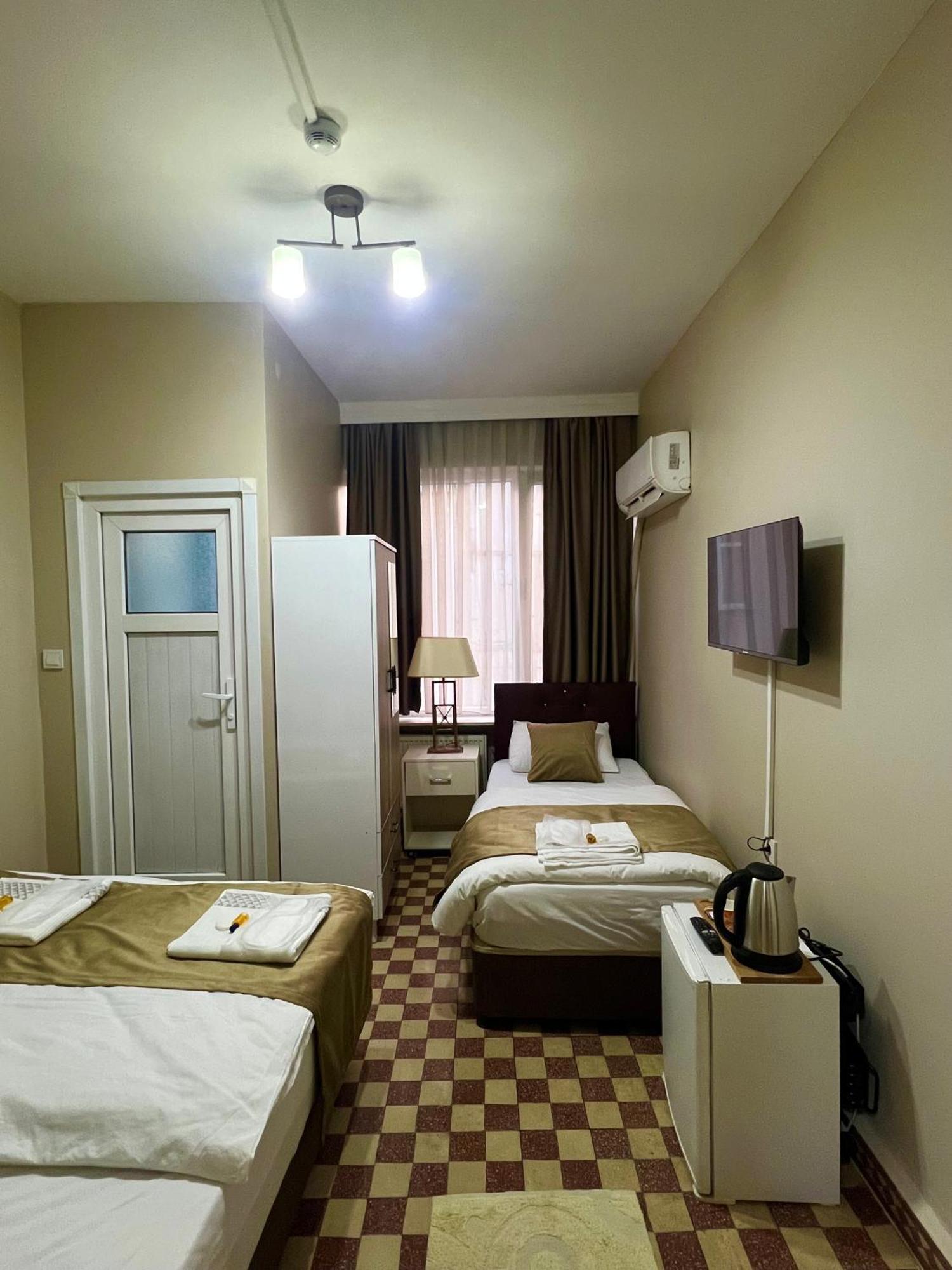 Findik Palas Otel Provincia di Provincia di Istanbul Esterno foto