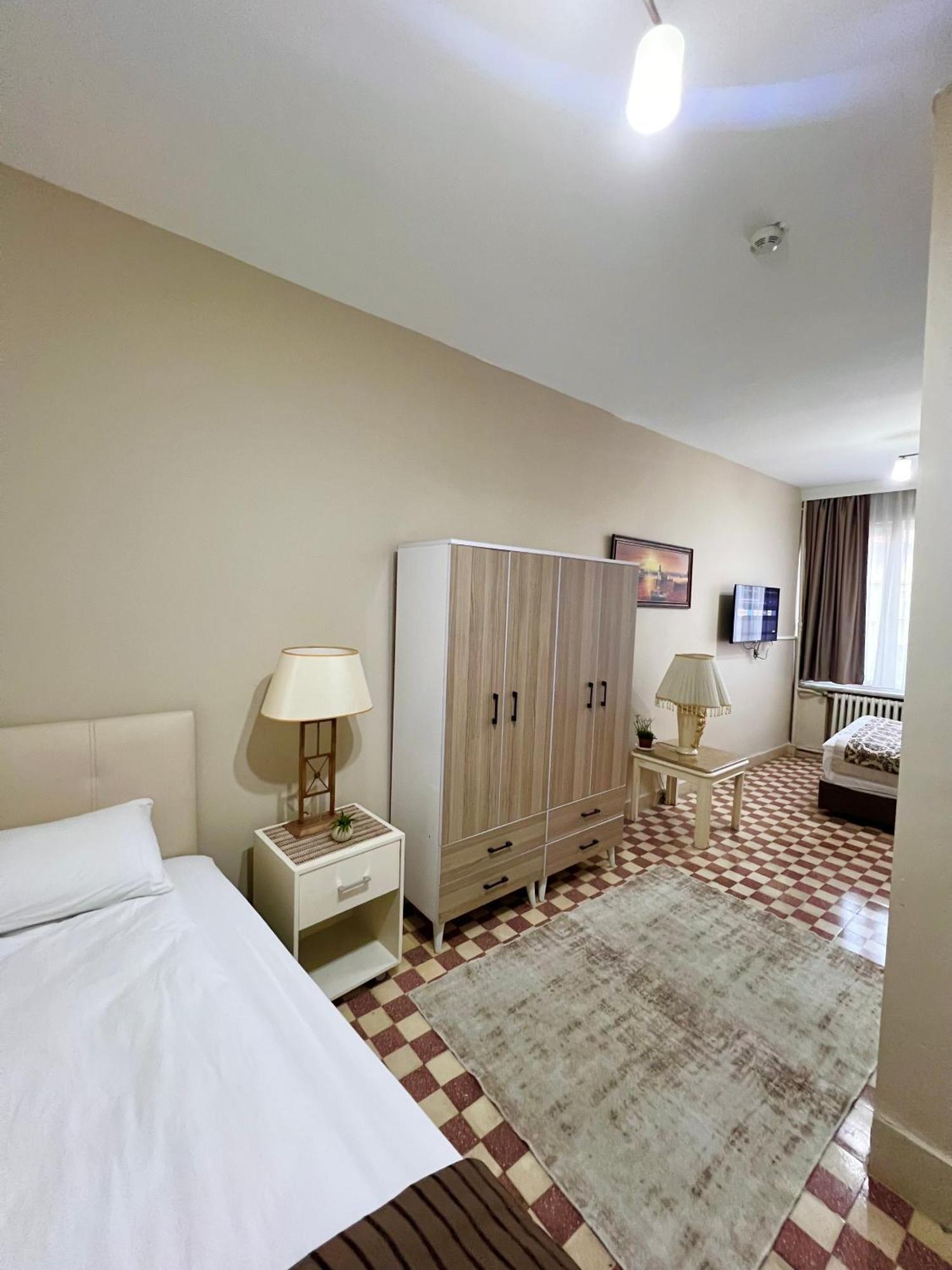 Findik Palas Otel Provincia di Provincia di Istanbul Esterno foto